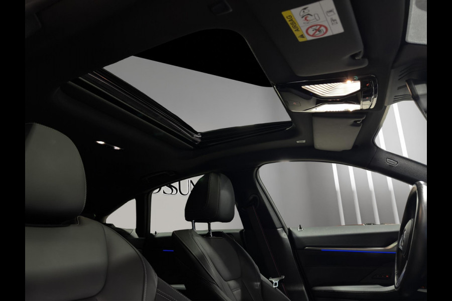 BMW 4 Serie Gran Coupé M440i xDrive | Laser | Memory | Schuif-/kanteldak | H&K | 20 "| Head Up | Vele opties.....