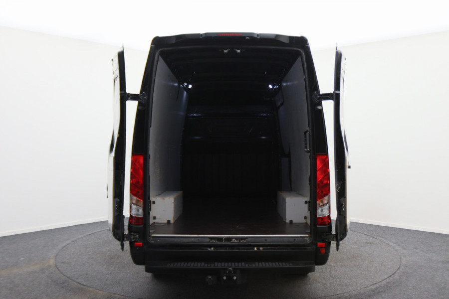 Iveco Daily 35S18 3.0 180 PK Automaat L2H2