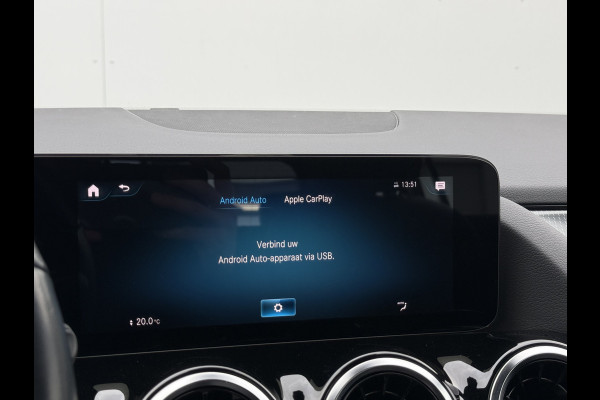 Mercedes-Benz GLA 200 Business Solution Luxury | Pano | CarPlay | Camera | LED | 18 inch