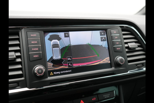 Seat Ateca 1.5 TSI FR DSG 150pk Dealer O.H. | Adaptive Cruise | Camera | Beats Audio | Alcantara Sportstoelen Verwarmd | 19"L.M | Apple Carplay | Sfeerverlichting | Keyless | Blis | Navigatie | DAB |