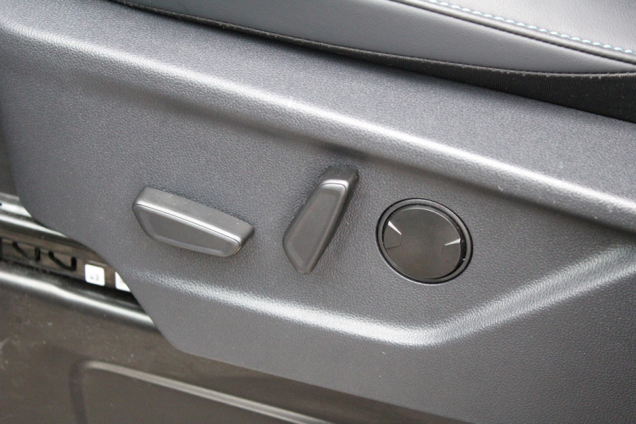 Ford Tourneo Custom PHEV L1H1 Sport | 8P | AGR | B&O | Trekhaak | Winterpack