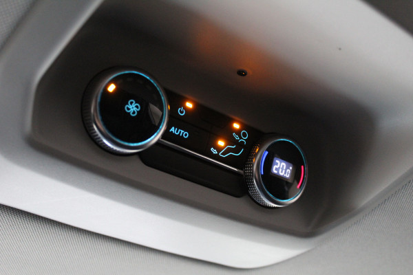 Ford Tourneo Custom PHEV L1H1 Sport | 8P | AGR | B&O | Trekhaak | Winterpack