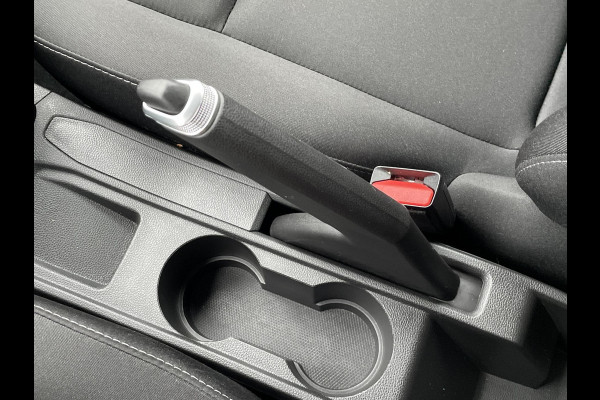 Mitsubishi Colt 1.0 MT Pure