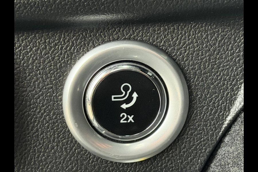 Ford Kuga 2.5 PHEV ST-Line X |Pano|B&O|HUD|Winter|El.Trekhaak|20"