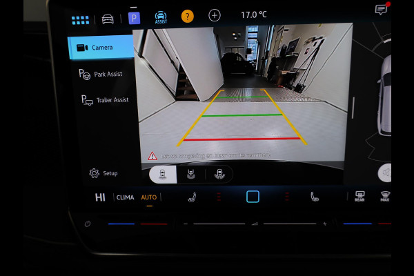 Volkswagen Passat Variant 1.5 eHybrid Business 204 PK PHEV | Navigatie | Trekhaak inklapbaar | Parkeer camera | Stoel- en stuurverwarming |