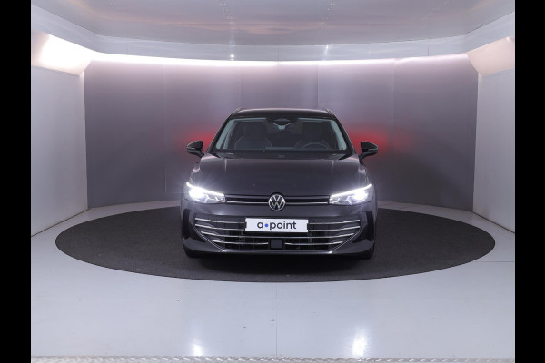 Volkswagen Passat Variant 1.5 eHybrid Business 204 PK PHEV | Navigatie | Trekhaak inklapbaar | Parkeer camera | Stoel- en stuurverwarming |