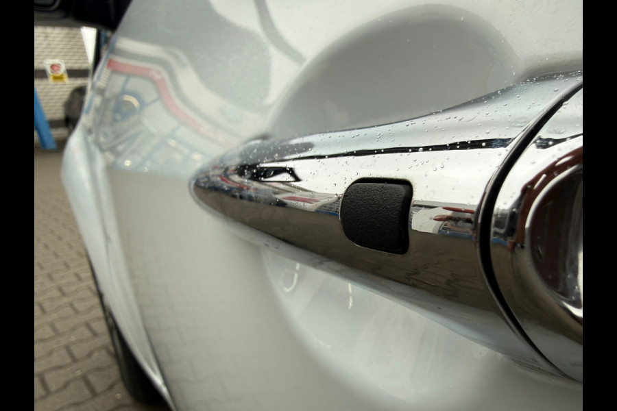 Kia Venga 1.6 CVVT ExecutiveLine Automaat (BOVAG/RIJKLAARPRIJS)