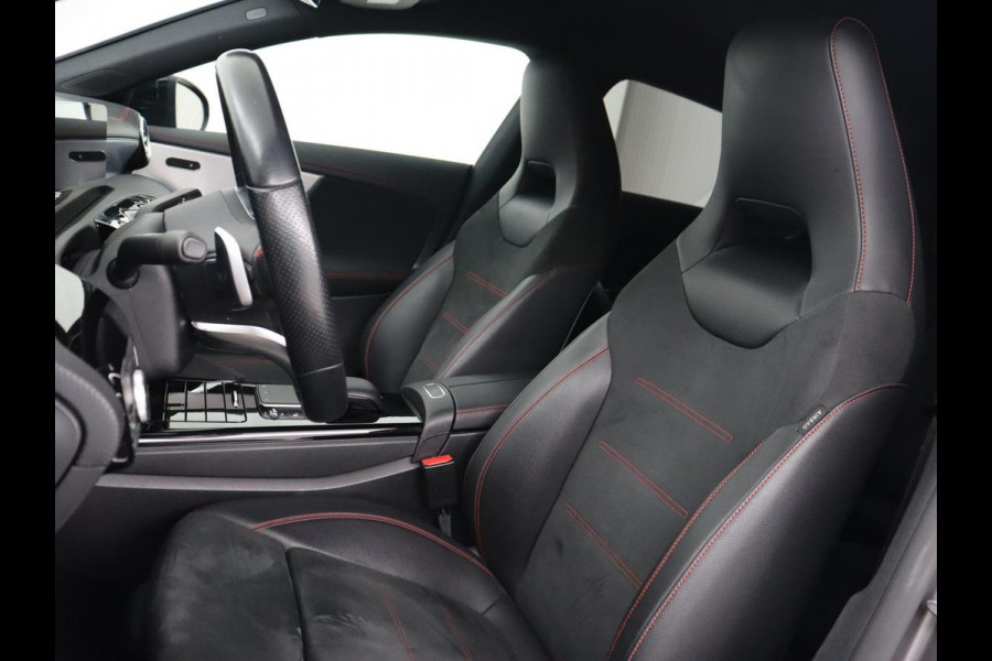 Mercedes-Benz CLA-Klasse 180d Business Solution AMG | Stoelverwarming | Carplay | Camera | Leder/Alcantara | Navigatie | Widescreen | Sfeerverlichting | Designo Mountaingrijs Magno