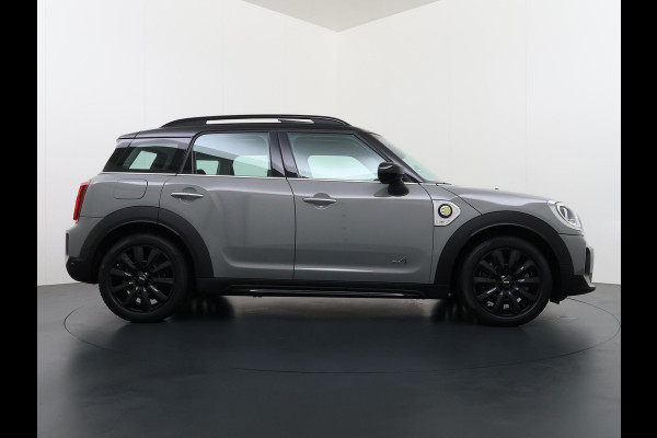 MINI Countryman 1.5 Cooper S E ALL4 VAN € 28.900,- VOOR € 24.877 ,- UW LENTEVOORDEEL € 4.023,-PHEV Plug-in Hybride | Direct Rijklaar & Leverbaar | Panorama Dak | Stoelverwarming | Adaptieve Cruise Control | CarPlay & Camera | 12 Mnd BOVAG Garantie
