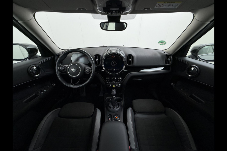 MINI Countryman 1.5 Cooper S E ALL4 VAN € 28.900,- VOOR € 24.877 ,- UW LENTEVOORDEEL € 4.023,-PHEV Plug-in Hybride | Direct Rijklaar & Leverbaar | Panorama Dak | Stoelverwarming | Adaptieve Cruise Control | CarPlay & Camera | 12 Mnd BOVAG Garantie