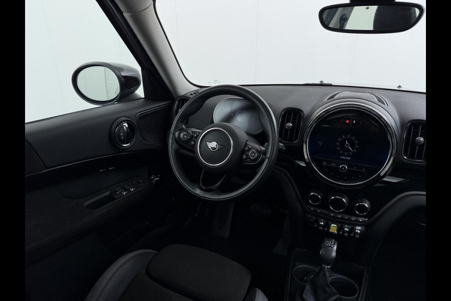 MINI Countryman 1.5 Cooper S E ALL4 VAN € 28.900,- VOOR € 24.877 ,- UW LENTEVOORDEEL € 4.023,-PHEV Plug-in Hybride | Direct Rijklaar & Leverbaar | Panorama Dak | Stoelverwarming | Adaptieve Cruise Control | CarPlay & Camera | 12 Mnd BOVAG Garantie