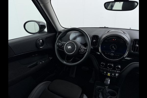 MINI Countryman 1.5 Cooper S E ALL4 VAN € 28.900,- VOOR € 24.877 ,- UW LENTEVOORDEEL € 4.023,-PHEV Plug-in Hybride | Direct Rijklaar & Leverbaar | Panorama Dak | Stoelverwarming | Adaptieve Cruise Control | CarPlay & Camera | 12 Mnd BOVAG Garantie