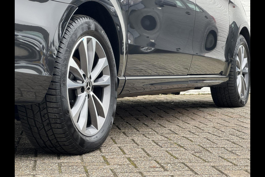 Mercedes-Benz Eqv 300 L2 Avantgarde Burmester 7 persoons Stoelkoeling Elektrische schuifdeuren Middenconsole