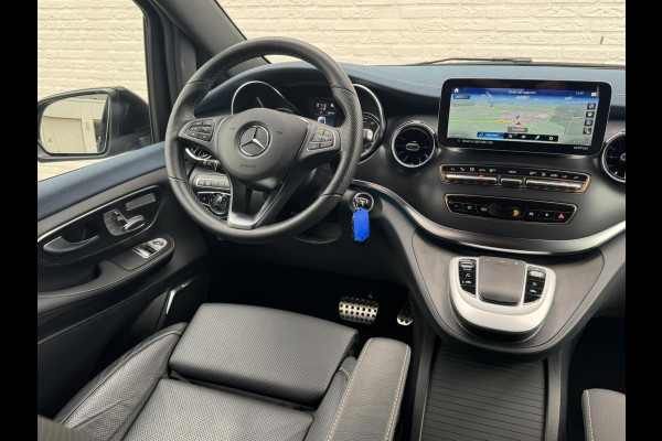 Mercedes-Benz Eqv 300 L2 Avantgarde Burmester 7 persoons Stoelkoeling Elektrische schuifdeuren Middenconsole
