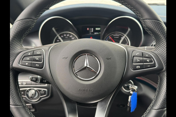 Mercedes-Benz Eqv 300 L2 Avantgarde Burmester 7 persoons Stoelkoeling Elektrische schuifdeuren Middenconsole