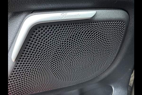 Mercedes-Benz Eqv 300 L2 Avantgarde Burmester 7 persoons Stoelkoeling Elektrische schuifdeuren Middenconsole
