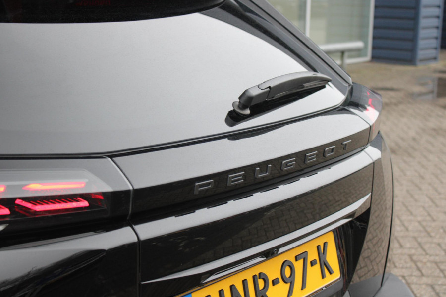 Peugeot 2008 1.2 100PK ALLURE PACK | CAMERA VOOR + ACHTER | NAVIGATIE | TREKHAAK | DRAADLOZE APPLE CARPLAY/ANDROID AUTO | DRAADLOZE TELEFOONLADER | CLIMATE CONTROL | LICHTMETALEN VELGEN 17" | ADAPTIVE CRUISE CONTROL | DAB+ RADIO | KEYLESS ENTRY/START | DODEHOEK DETECTIE |