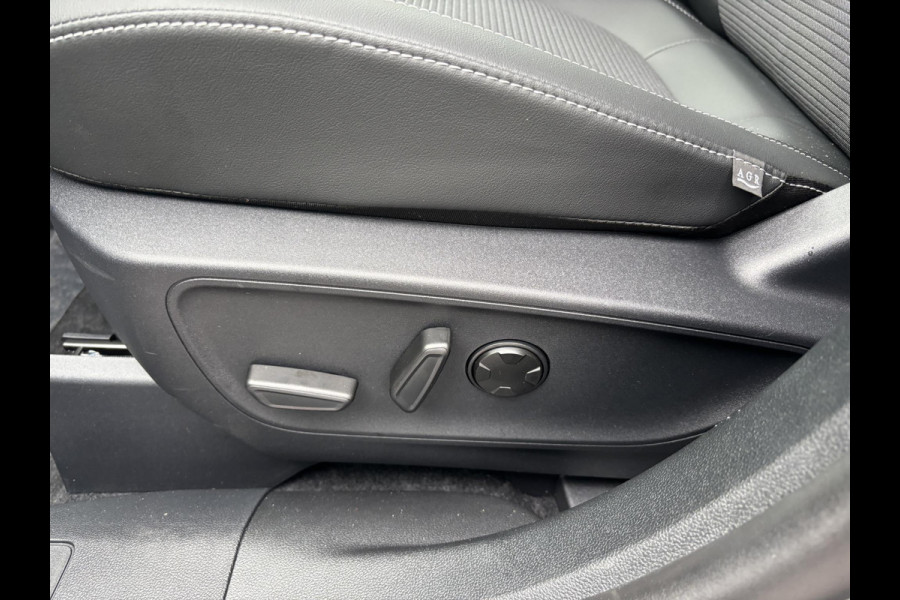 Ford Kuga 2.5 PHEV Sound Edition | SCI | 243pk | Ford Voorraad | Panorama Dak | 20 inch Lichtmetaal | Winterpack | Matrix LED | Driver Assistance Pack