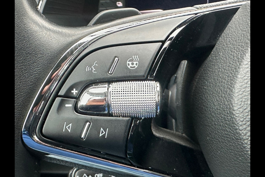 Škoda Superb Combi 1.4 TSI iV Business Edition Plus ADAPTIVE|VIRTUAL|STOELVWR