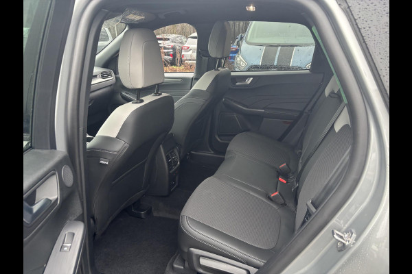 Ford Kuga 2.5 PHEV Sound Edition | SCI | 243pk | Ford Voorraad | Panorama Dak | 20 inch Lichtmetaal | Winterpack | Matrix LED | Driver Assistance Pack