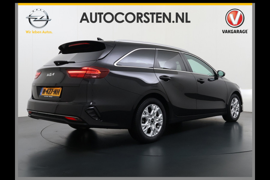 Kia Ceed Sportswagon 1.0T-GDi MHEV Automaat Facelift Navi Ecc Camera Apple Carplay Android Auto Pdc Stoel+Stuurverwarming DynamicPlusLine Elek.Achterklep Lane Assist Dodehoek Assist Regen-Lichtsensor Privacy Glas Isofix 1e Eigenaar Origineel Nederlandse Auto Dealeronderhouden