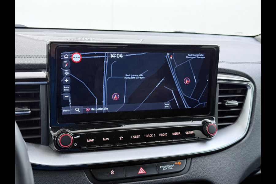 Kia Ceed Sportswagon 1.0T-GDi MHEV Automaat Facelift Navi Ecc Camera Apple Carplay Android Auto Pdc Stoel+Stuurverwarming DynamicPlusLine Elek.Achterklep Lane Assist Dodehoek Assist Regen-Lichtsensor Privacy Glas Isofix 1e Eigenaar Origineel Nederlandse Auto Dealeronderhouden