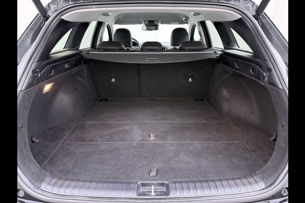 Kia Ceed Sportswagon 1.0T-GDi MHEV Automaat Facelift Navi Ecc Camera Apple Carplay Android Auto Pdc Stoel+Stuurverwarming DynamicPlusLine Elek.Achterklep Lane Assist Dodehoek Assist Regen-Lichtsensor Privacy Glas Isofix 1e Eigenaar Origineel Nederlandse Auto Dealeronderhouden