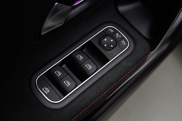 Mercedes-Benz A-Klasse 250e AMG Line Navi Leder Wide screen PTS Stoelverwarming Ambient LM velgen EQ BTW auto!