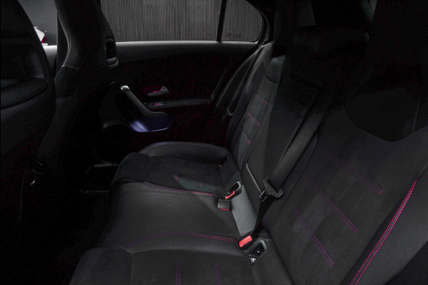 Mercedes-Benz A-Klasse 250e AMG Line Navi Leder Wide screen PTS Stoelverwarming Ambient LM velgen EQ BTW auto!