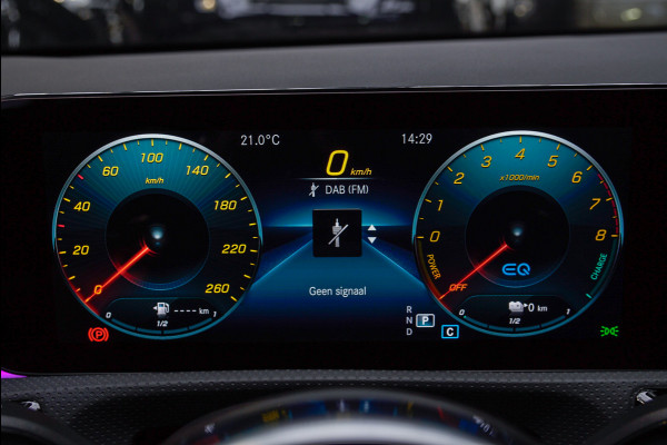 Mercedes-Benz A-Klasse 250e AMG Line Navi Leder Wide screen PTS Stoelverwarming Ambient LM velgen EQ BTW auto!
