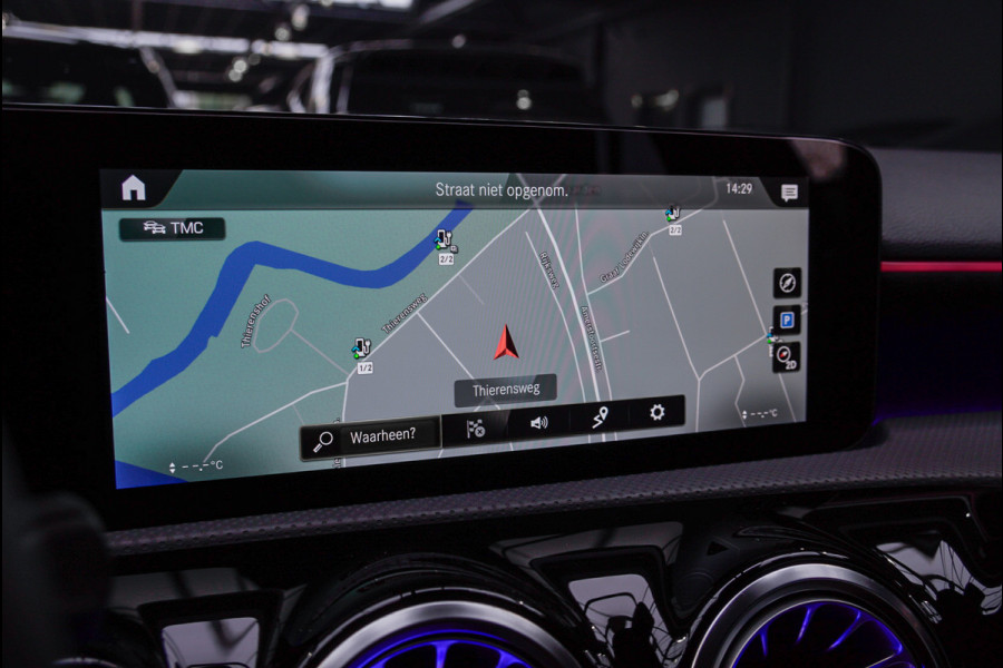 Mercedes-Benz A-Klasse 250e AMG Line Navi Leder Wide screen PTS Stoelverwarming Ambient LM velgen EQ BTW auto!