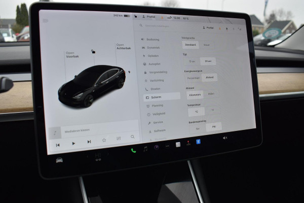 Tesla Model 3 Standard RWD Autopilot 3 Soh 93% Leder 1 ste Eigenaar
