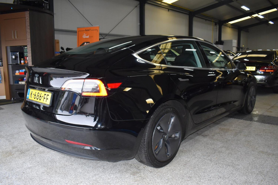 Tesla Model 3 Standard RWD Autopilot 3 Soh 93% Leder 1 ste Eigenaar