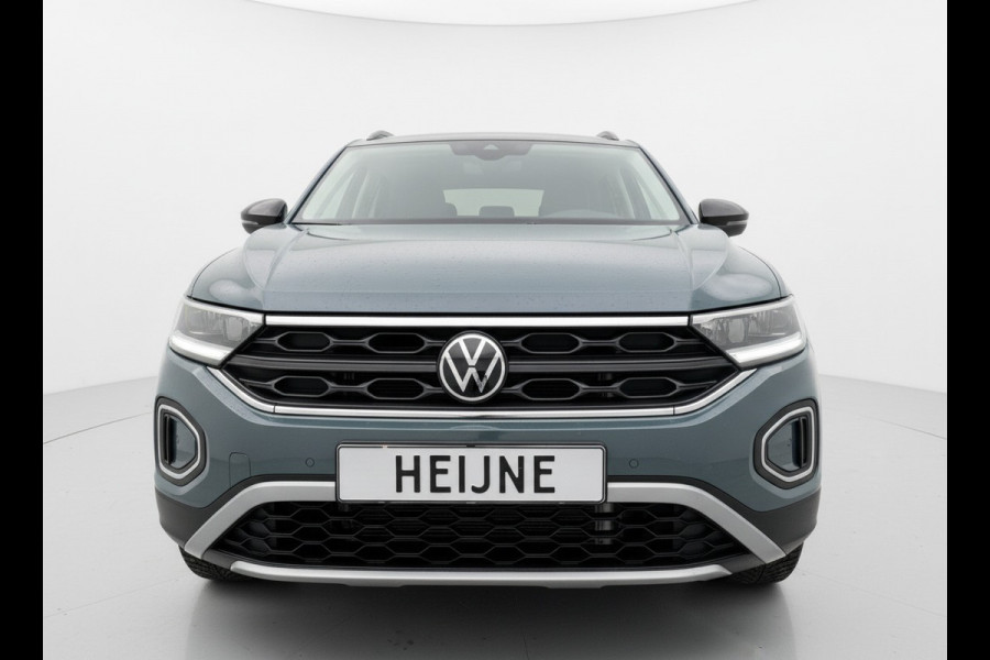 Volkswagen T-Roc TSI 115PK LIFE GOAL EDITION NAVI/CARPLAY/STOELVERWARMING/ FABRIEKSGARANTIE