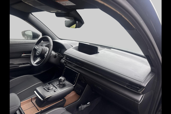 Mazda MX-30 e-SkyActiv R-EV 170 Makoto Schitterende wagen! BLACKLINE //