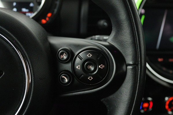 MINI Mini 1.5 One Pepper (PANORAMADAK, SFEERVERLICHTING, AUTOMAAT, NAVIGATIE, CRUISE CONTROL, LEER)