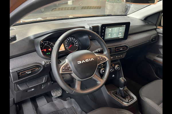 Dacia SANDERO Stepway 1.0 TCe 90 Automaat | Navi | Dode hoek | Stoelverwarming | Camera | PDC V+A | 100% Dacia dealer onderhouden!