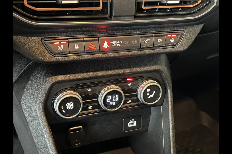 Dacia SANDERO Stepway 1.0 TCe 90 Automaat | Navi | Dode hoek | Stoelverwarming | Camera | PDC V+A | 100% Dacia dealer onderhouden!