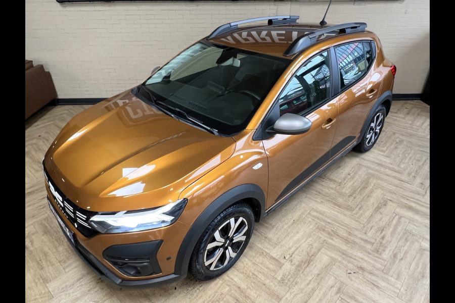 Dacia SANDERO Stepway 1.0 TCe 90 Automaat | Navi | Dode hoek | Stoelverwarming | Camera | PDC V+A | 100% Dacia dealer onderhouden!