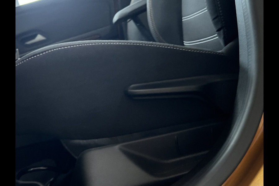 Dacia SANDERO Stepway 1.0 TCe 90 Automaat | Navi | Dode hoek | Stoelverwarming | Camera | PDC V+A | 100% Dacia dealer onderhouden!