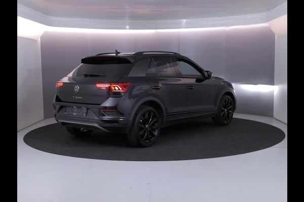 Volkswagen T-Roc 1.5 TSI Sport 150 PK DSG | Navigatie | Black Style pakket | Parkeercamera |