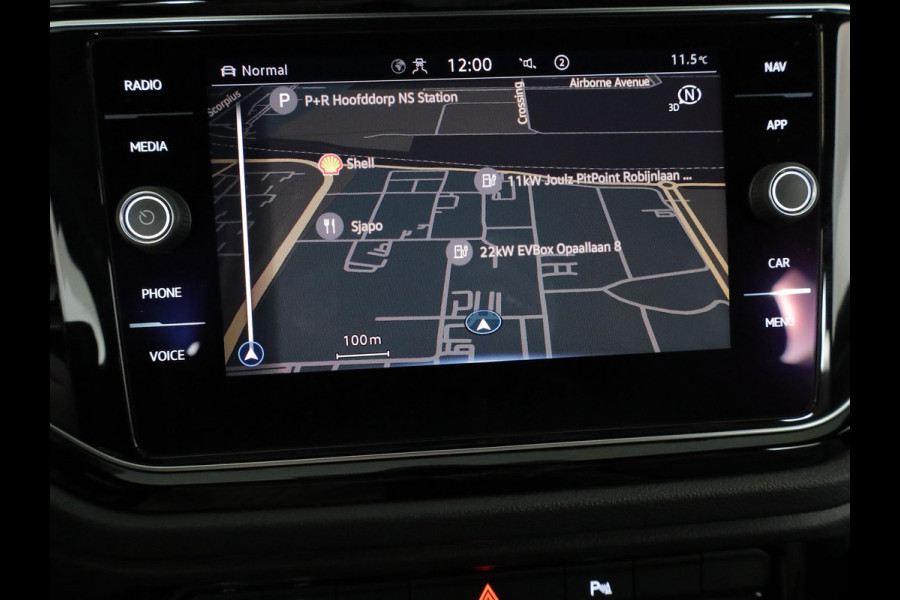 Volkswagen T-Roc 1.5 TSI Sport 150 PK DSG | Navigatie | Black Style pakket | Parkeercamera |