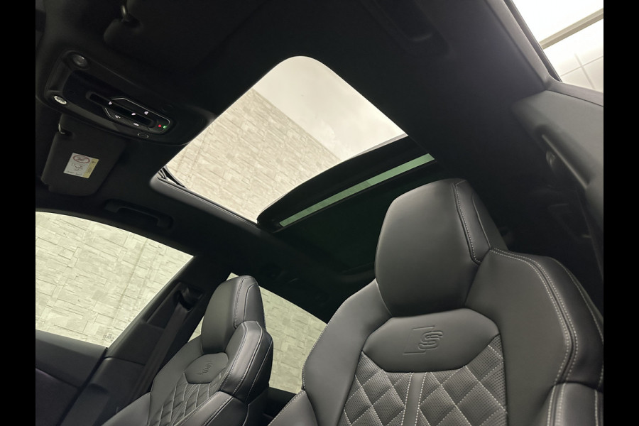Audi SQ8 Q8 RSQ8 4.0 V8 | RS-Stoelen | Panorama | Massage | Ventilatie | 23'' | B&O Sound | Trekhaak | Bovag Garantie | Carbon | Luchtvering | Black-Optic | Nw.Pr, 220733,=  | Memory | Leder | Matrix-LED | Carplay | 57800,= ex bpm en btw export | BTW Auto 81300,= ex btw.