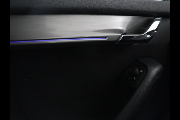 Škoda Octavia 1.5 TSI Style | Sportstoelen | Trekhaak | Stoelverwarming | Adaptive cruise | Carplay | Navigatie | Sfeerverlichting | Full LED | Canton Sound | Climate control