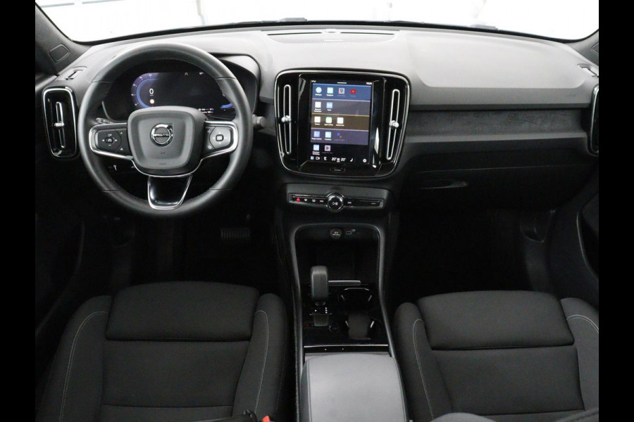 Volvo C40 Recharge Twin Intro Edition 78 kWh | Panoramadak | 360 Camera | Stoelverwarming | Harman/Kardon | Warmtepomp | Adaptive cruise | Matrix LED | Carplay | Memory | Stuurverwarming