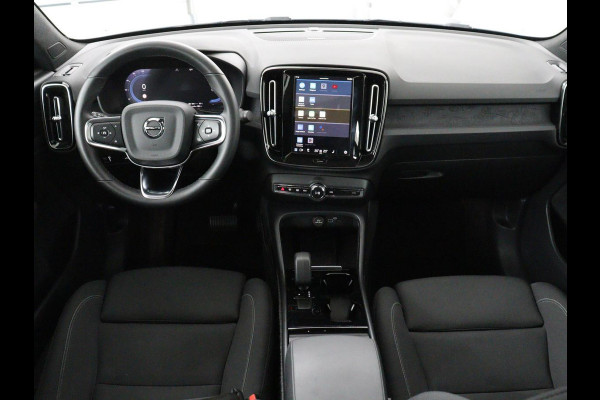 Volvo C40 Recharge Twin Intro Edition 78 kWh | Panoramadak | 360 Camera | Stoelverwarming | Harman/Kardon | Warmtepomp | Adaptive cruise | Matrix LED | Carplay | Memory | Stuurverwarming