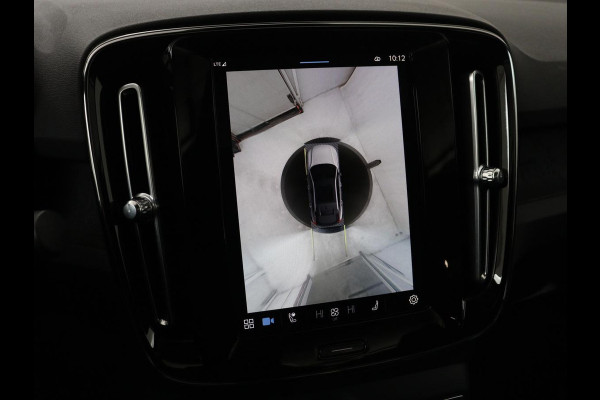 Volvo C40 Recharge Twin Intro Edition 78 kWh | Panoramadak | 360 Camera | Stoelverwarming | Harman/Kardon | Warmtepomp | Adaptive cruise | Matrix LED | Carplay | Memory | Stuurverwarming
