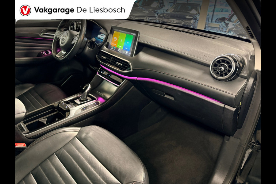 MG EHS 1.5 TGDI Luxury / Leder / Panoramadak / 360camera