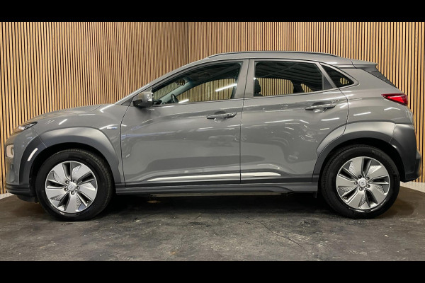 Hyundai Kona EV Comfort 39 kWh|ANDROID AUTO/APPLE CARPLAY|CAMERA|NAVIGATIE|LANE-ASSIST|CLIMATE+CRUISE|1e EIG|INCL.BTW|