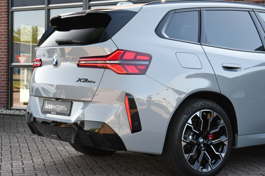 BMW X3 30e xDrive M-Sport Pro Pano Trekh DA-Prof H/K 360 El-zetel 21inch